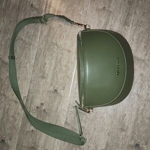Cactus Material Saddle Crossbody Bag 2L
